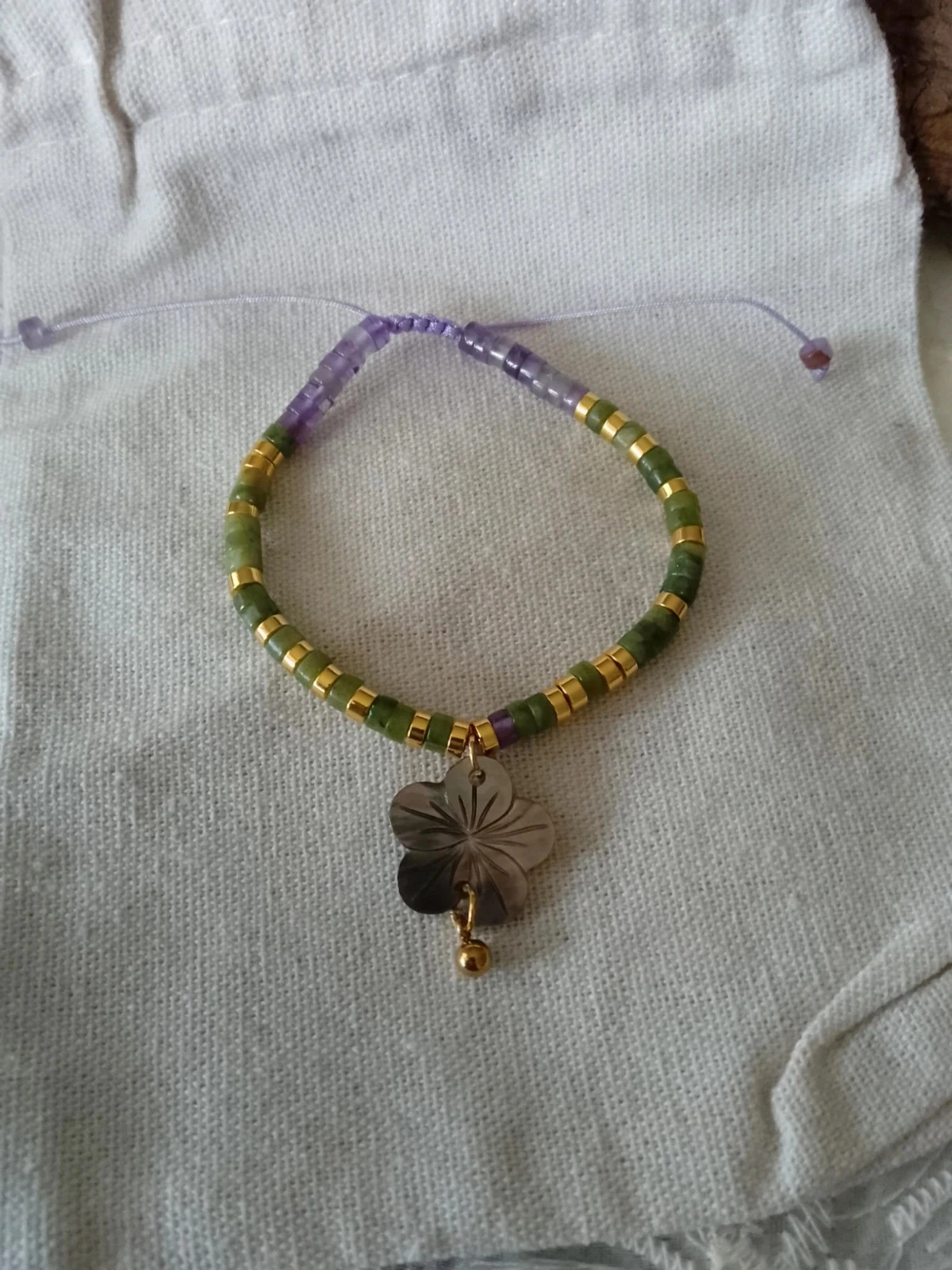 Bracelet bohème fleur de n'acre et pierres naturelles